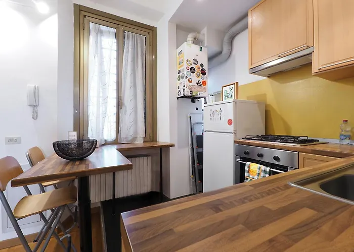 Italian Experience-suite Meda Apartamento