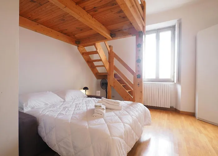 Apartamento Italian Experience-suite Meda Milão