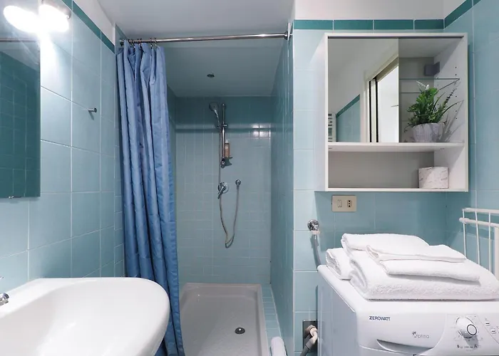 Italian Experience-suite Meda Apartamento